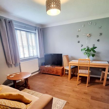 Private One Bedroom Apartment With Garden And Parking Thame Eksteriør bilde