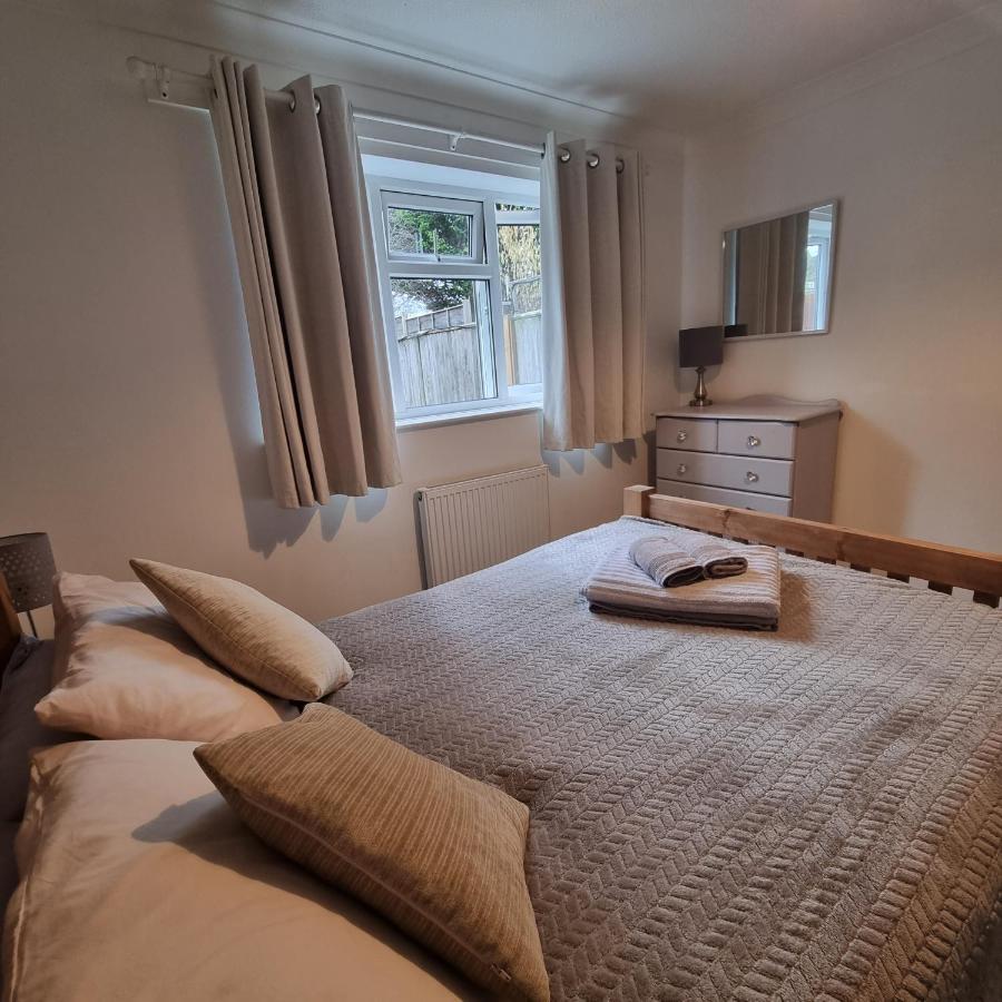 Private One Bedroom Apartment With Garden And Parking Thame Eksteriør bilde